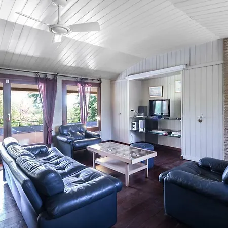 Santiago Holiday home Cardedeu